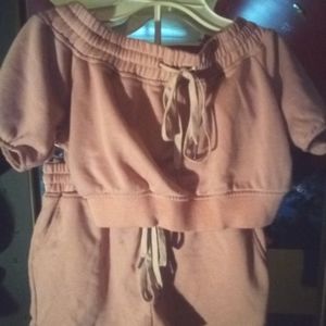 Bubblicious pink holter sweater shirt and short 2p set✌️